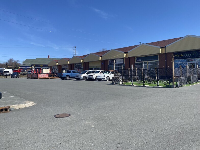 More Photos Of 111 Cobequid Rd, Halifax Freestanding For Lease