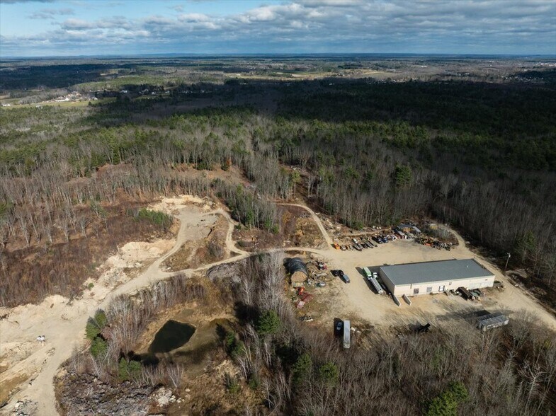 More Photos Of 66 Andrews Rd, Biddeford Warehouse For Sale