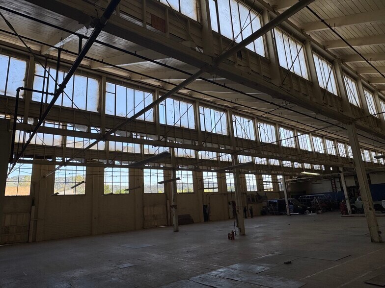 More Photos Of 341 A St, Fillmore Warehouse For Lease