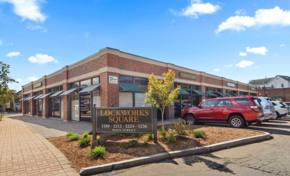 More Photos Of 1180-1236 Main St, Branford Unknown For Lease