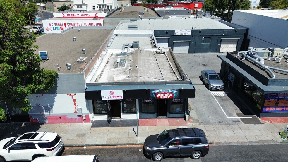 More Photos Of 411-417 Lathrop St, Redwood City Service For Sale