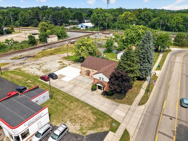 More Photos Of 36050 Goddard Rd, Romulus Auto Repair For Sale