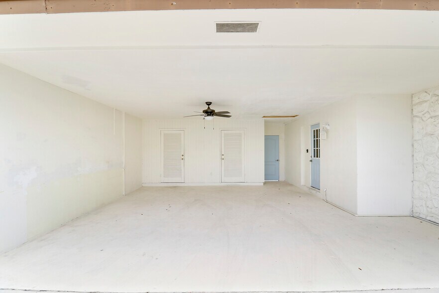 More Photos Of 1426 N Federal Hwy, Lake Worth Beach Office Residential For Lease