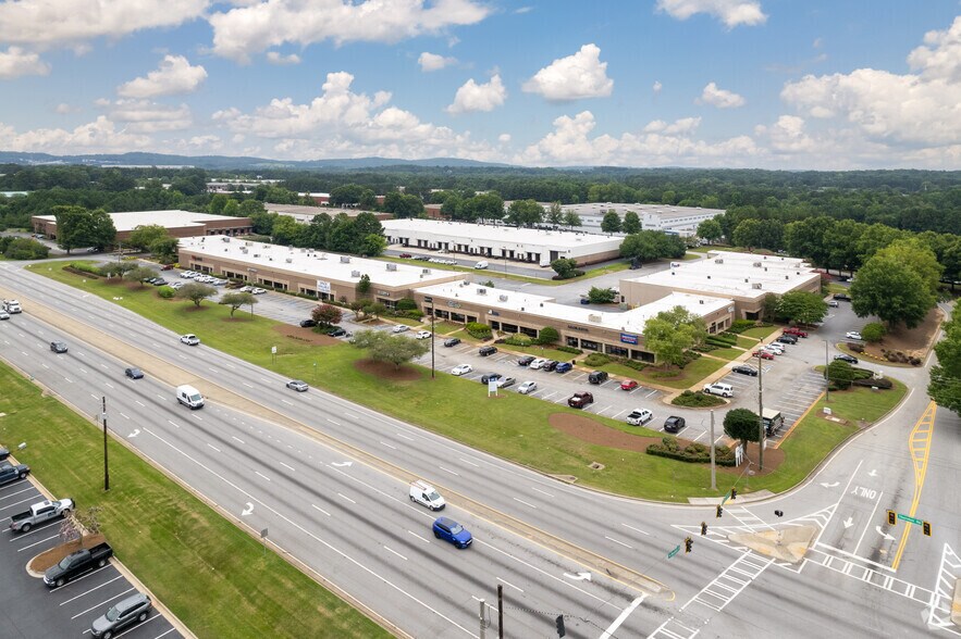 351 Thornton Rd, Lithia Springs, GA 30122 Medical Office For Lease