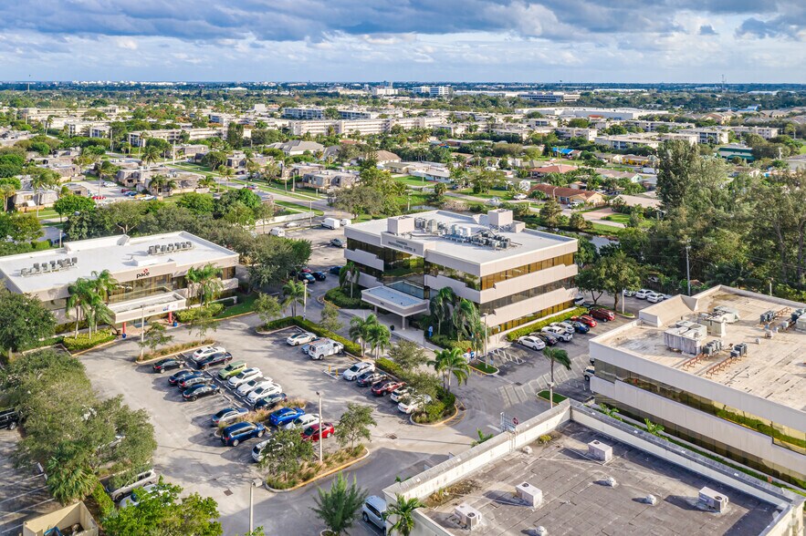 More Photos Of 1640 S CONGRESS Ave, Palm Springs Unknown For Lease