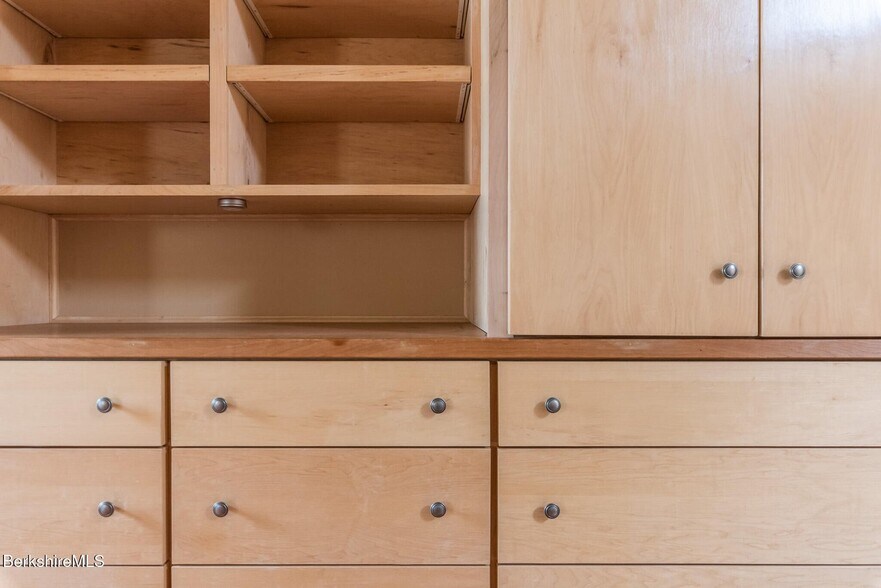More Photos Of 4 Main St, West Stockbridge Apartments For Sale