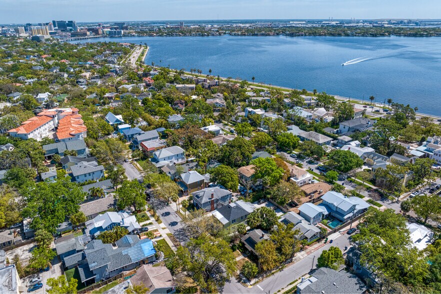 More Photos Of 1720 W Hills Ave, Tampa Apartments For Sale