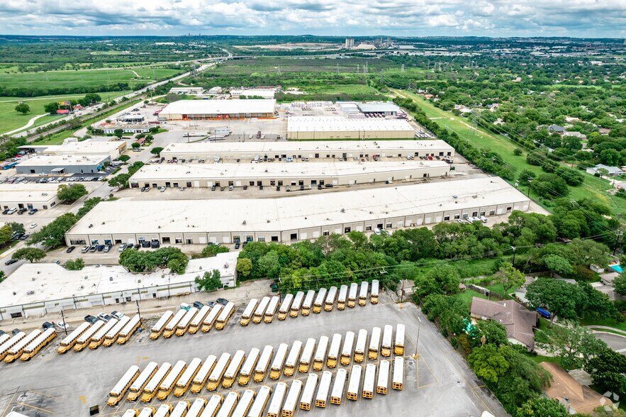 More Photos Of 10601-10732 Sentinel St, San Antonio Unknown For Lease