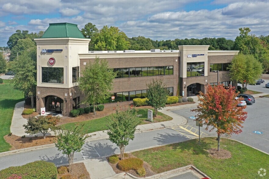 More Photos Of 1400 Eastchester Dr, High Point Office For Sale