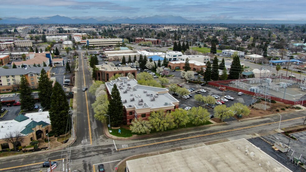 More Photos Of 2195 Larkspur Ln, Redding Office For Sale