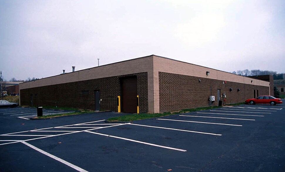 More Photos Of 645 Alpha Dr, Pittsburgh Office For Sale