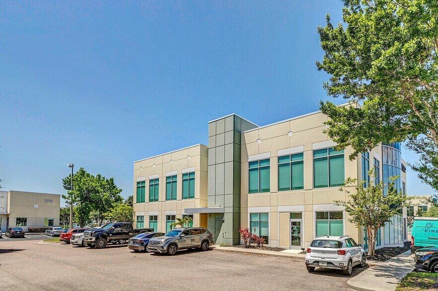 More Photos Of 1736 33rd St, Orlando Medical For Sale