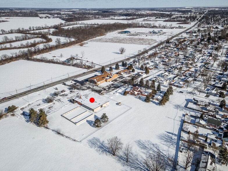 More Photos Of 2400 N Dixie Hwy, Monroe Serviced Offices For Sale