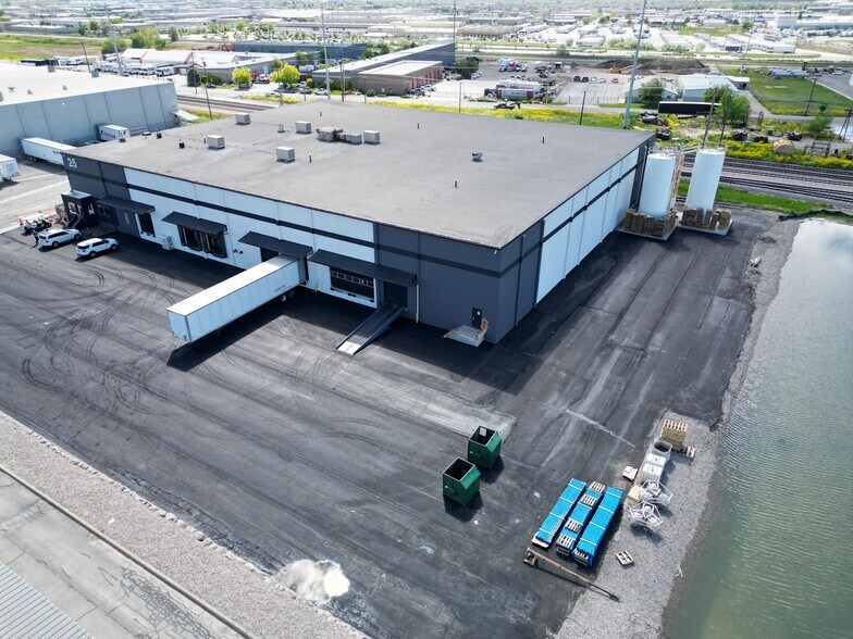 More Photos Of 25 E Union Ave, North Salt Lake Warehouse For Sale