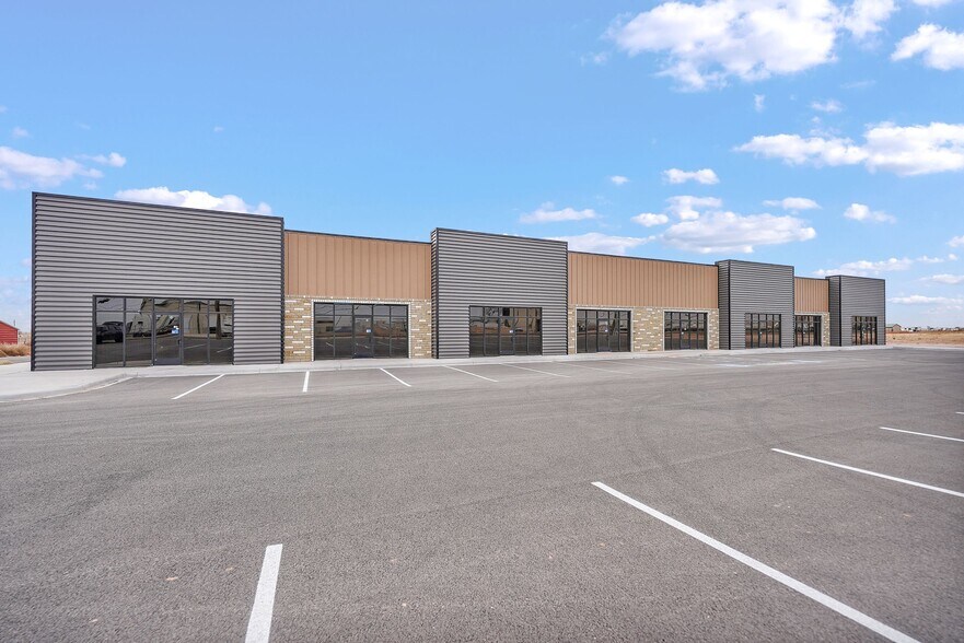 More Photos Of 8805 FM 307, Midland Storefront For Lease