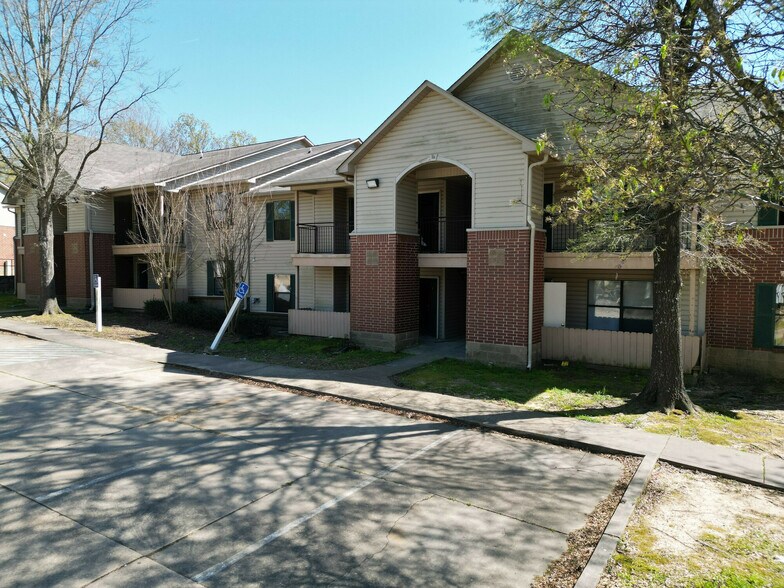 More Photos Of 1636 Raymond Rd, Jackson Apartments For Sale