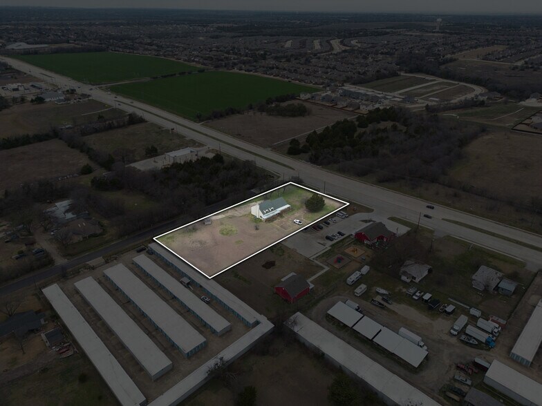 More Photos Of 2611 Ovilla Rd, Red Oak Storefront Retail Office For Sale