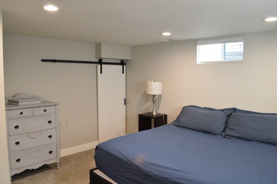 More Photos Of 2200-2216 S Cherry St, Denver Apartments For Sale