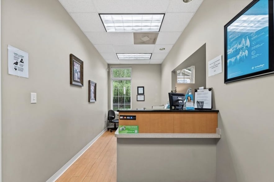 More Photos Of 2330 Colony Crossing Pl, Midlothian Medical For Sale