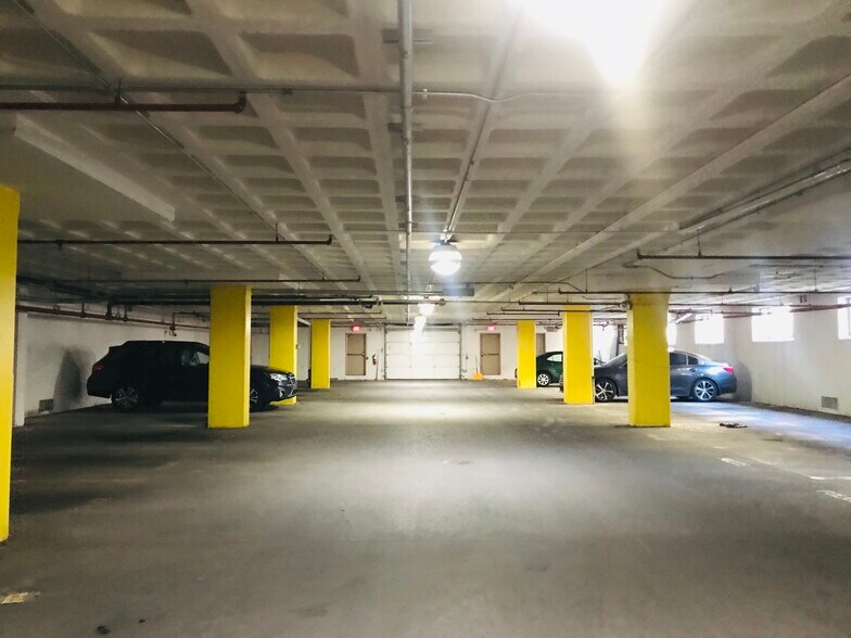 More Photos Of 202 N Duke St, Lancaster Office For Sale