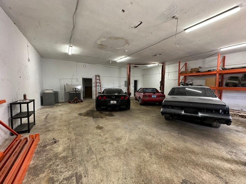 More Photos Of 2220 SW 60th Ter, Miramar Manufacturing For Sale