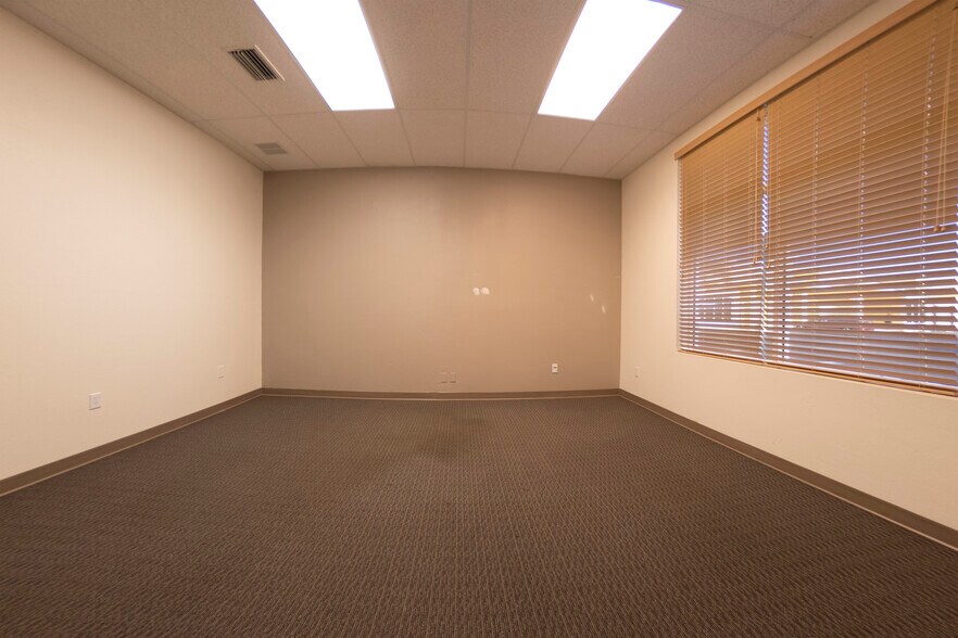 More Photos Of 24420 Sand Hill Blvd, Punta Gorda Unknown For Lease