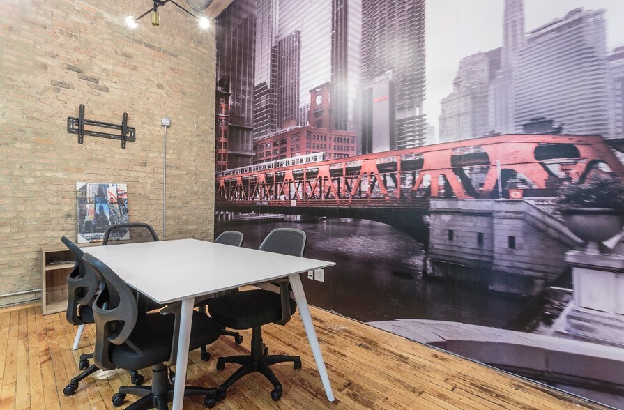 More Photos Of 1132 S Wabash Ave, Chicago Loft Creative Space For Lease
