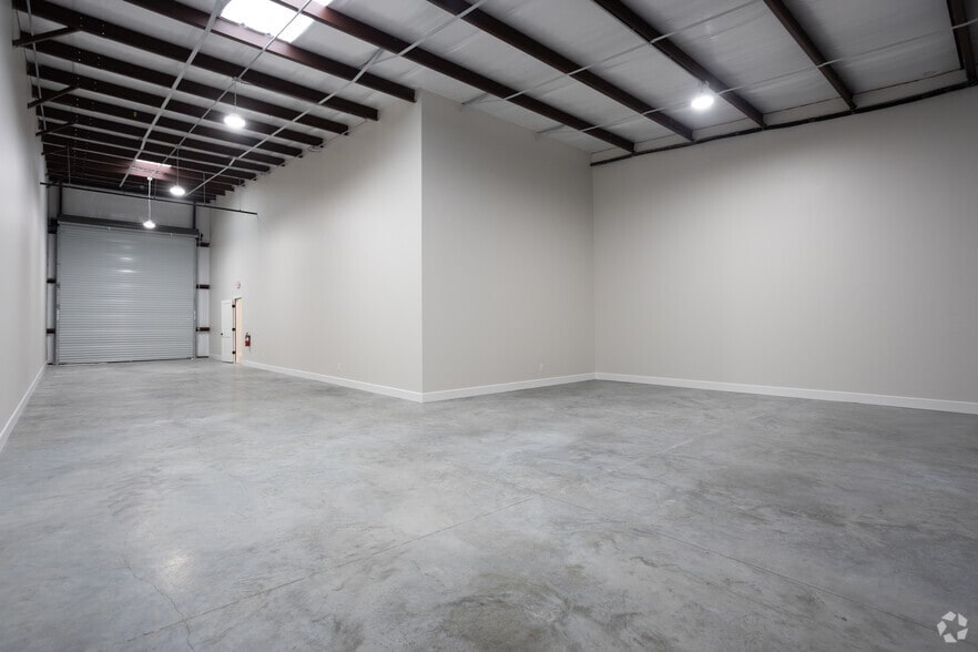 More Photos Of 21631 Rhodes Rd, Spring Unknown For Lease