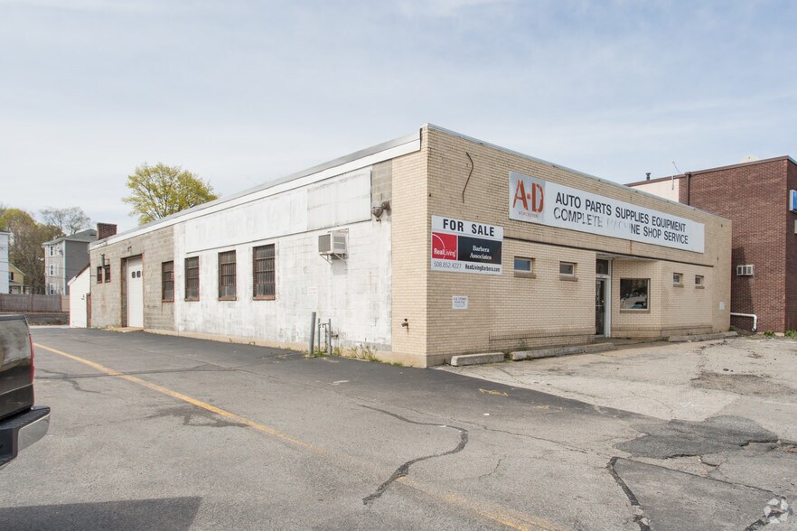 More Photos Of 618 Park Ave, Worcester Auto Repair For Sale