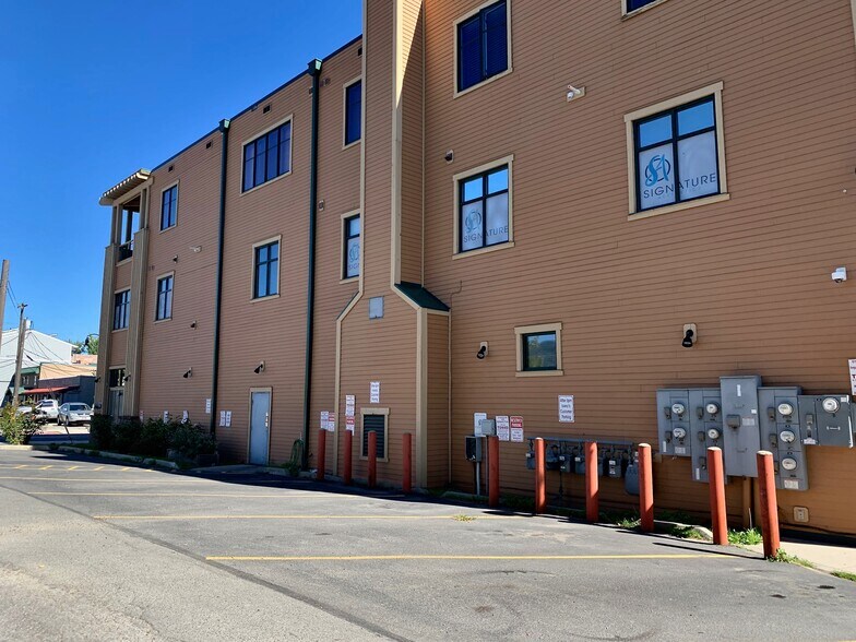 More Photos Of 102 S 1st Ave, Sandpoint Storefront Retail Office For Sale