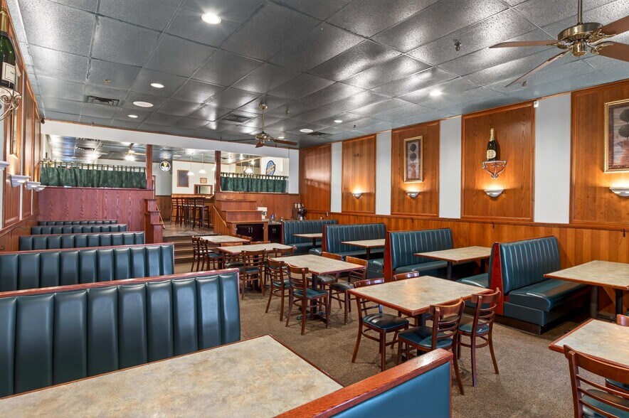 More Photos Of 122 Cayuga St, Fulton Restaurant For Sale