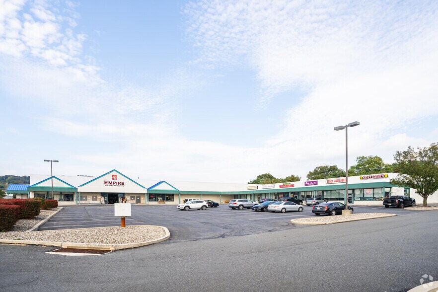 More Photos Of 2741 Bernville Rd, Leesport General Retail For Sale
