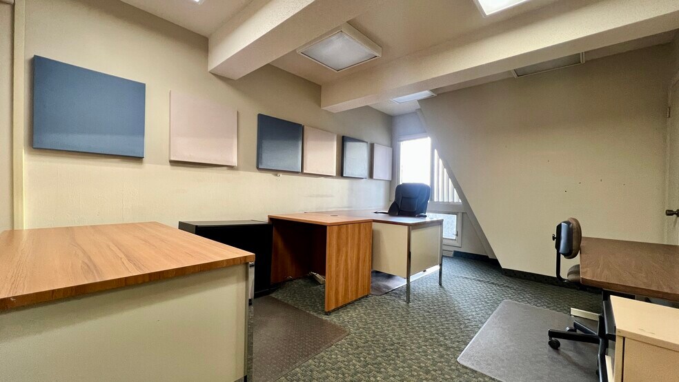 More Photos Of 2604 Sunnyside Dr, Cadillac Medical For Sale