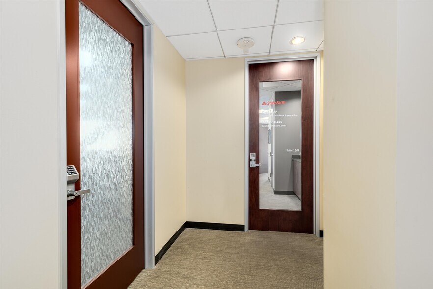 More Photos Of 1800 Glenarm Pl, Denver Office For Lease
