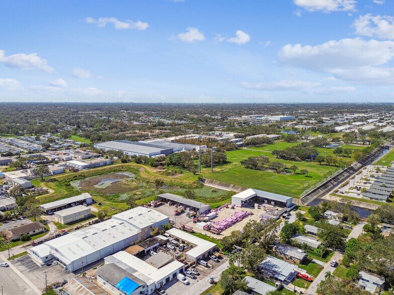 More Photos Of 3580 66th Ave N, Pinellas Park Warehouse For Sale