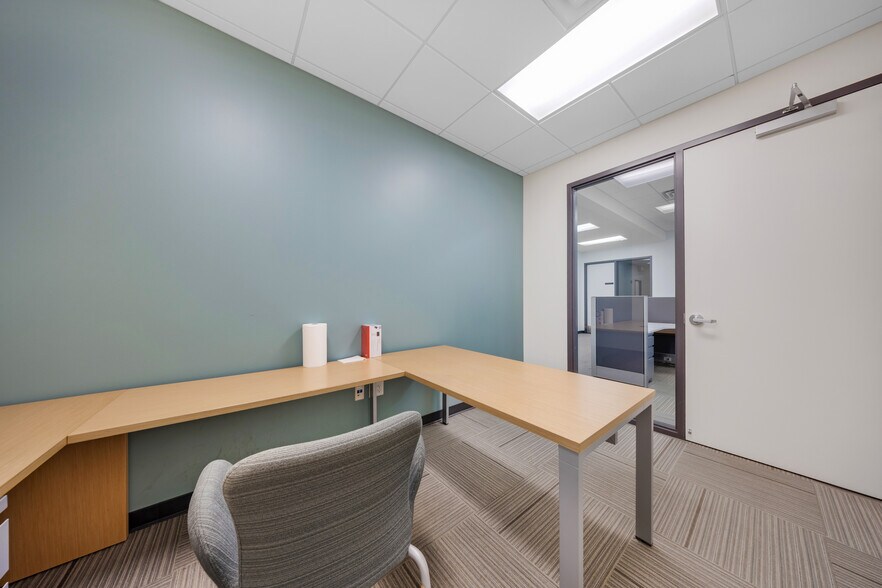 More Photos Of 2155-2159 SW 22nd St, Miami Office For Lease