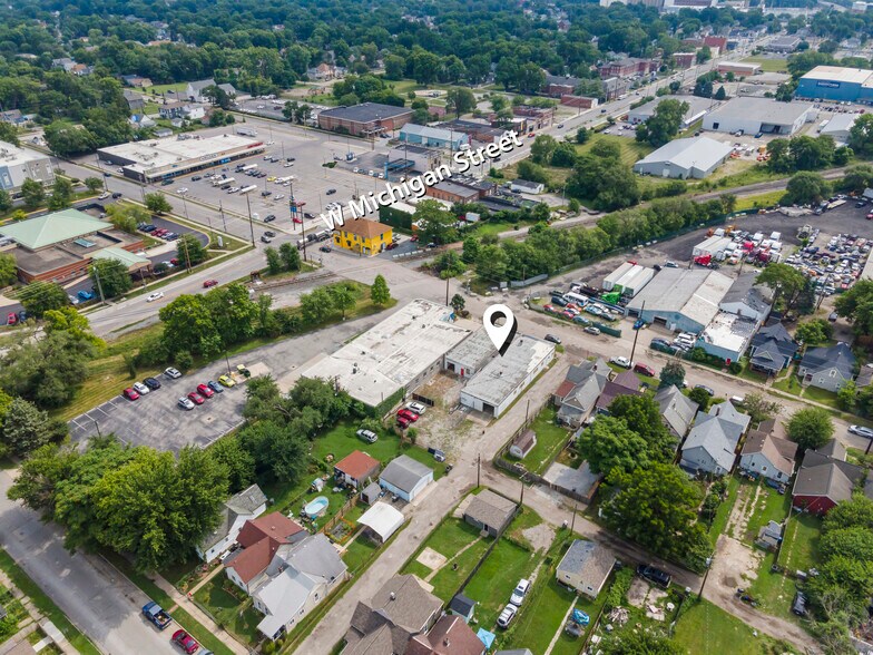 More Photos Of 444 N Holmes Ave, Indianapolis Warehouse For Sale