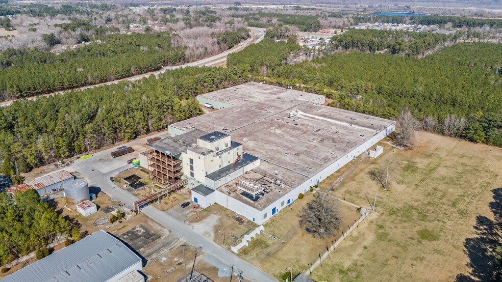 More Photos Of 197 Bosch Blvd, New Bern Warehouse For Lease