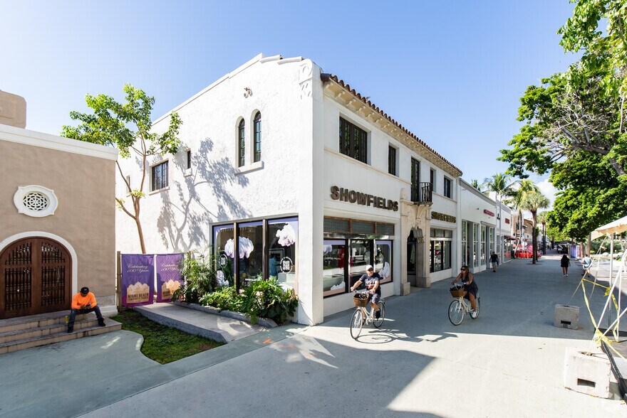 Primary Photo Of 530 Lincoln Mall, Miami Beach Storefront Retail Office For Lease