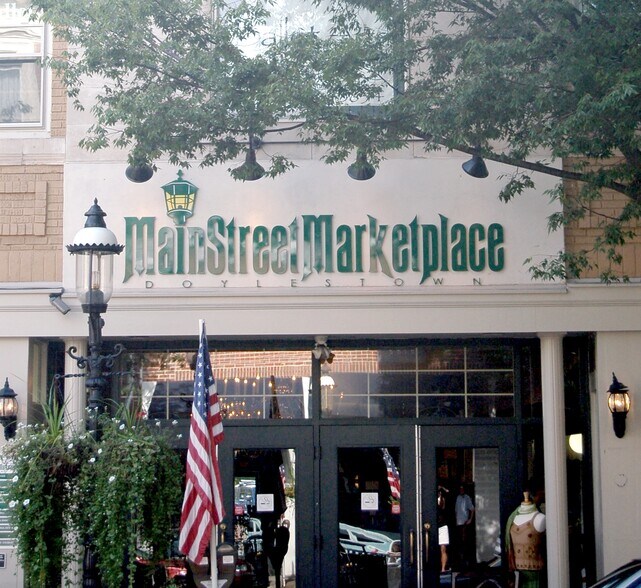 More Photos Of 22-28 S Main St, Doylestown General Retail For Lease