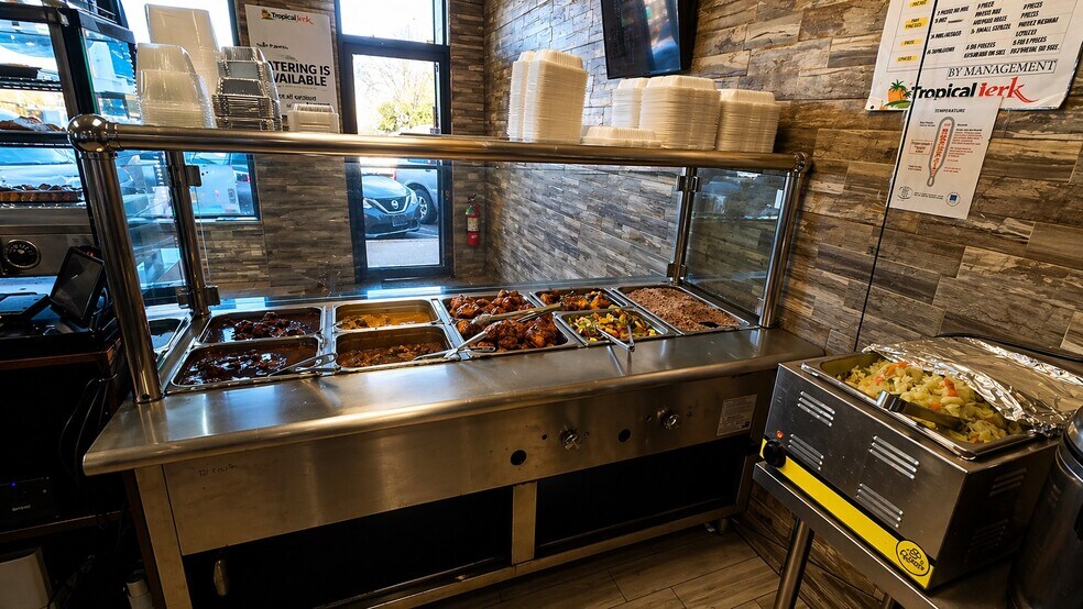 More Photos Of 163-175 Nassau Rd, Roosevelt Freestanding For Sale