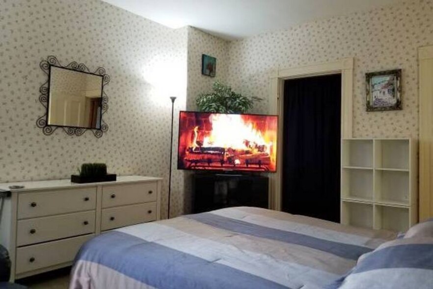 More Photos Of 140 Grand View Ave, Quincy Apartments For Sale