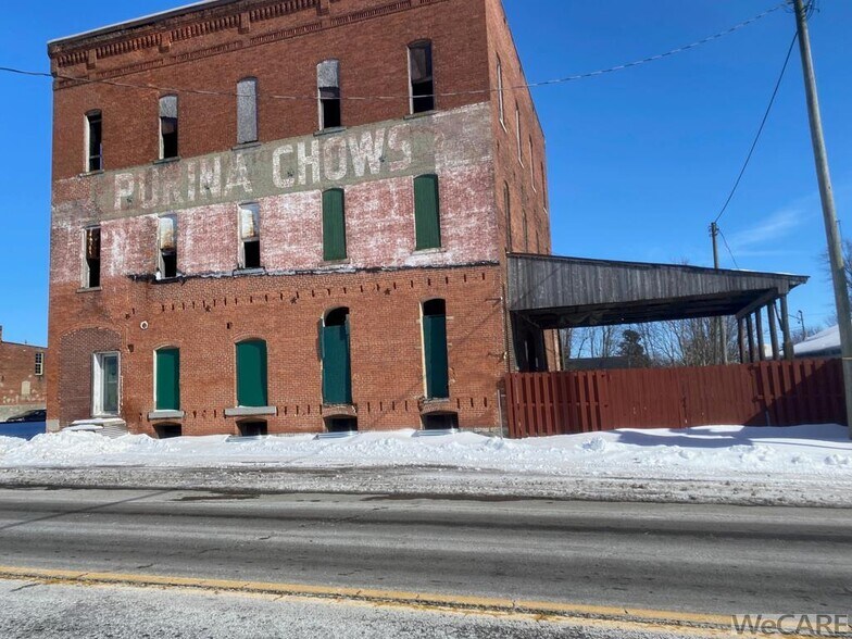 Primary Photo Of 203 S Main St, Mount Victory Manufacturing For Sale