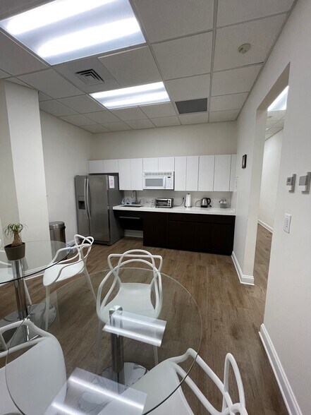 More Photos Of 803-1003 Shotgun Rd, Sunrise Research And Development For Lease