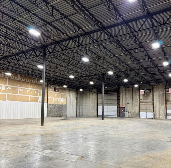 More Photos Of 8804 Bash St, Indianapolis Warehouse For Lease