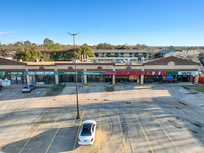 More Photos Of 1700 W Park Row Dr, Arlington Unknown For Lease