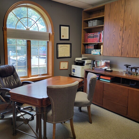 More Photos Of 6490 Main St, Buffalo Medical For Lease