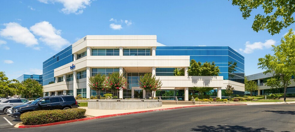 Primary Photo Of 3017 Douglas Blvd, Roseville Office For Lease