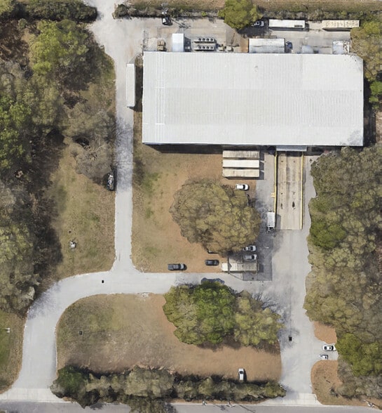 More Photos Of 1205 Wood Ct, Plant City Warehouse For Sale