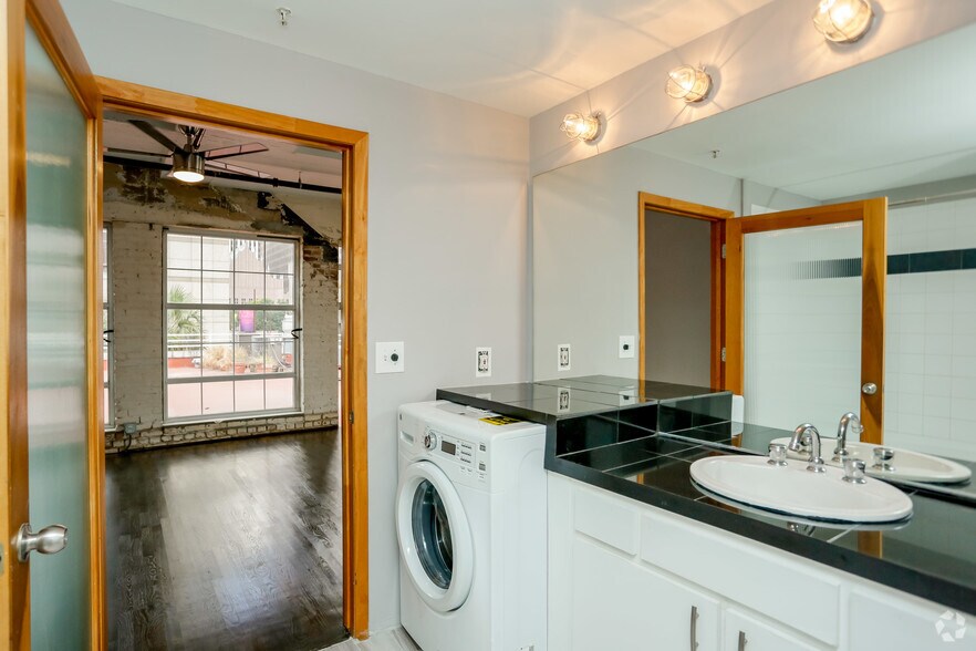 Photo of 12nd Floor Ste 1200